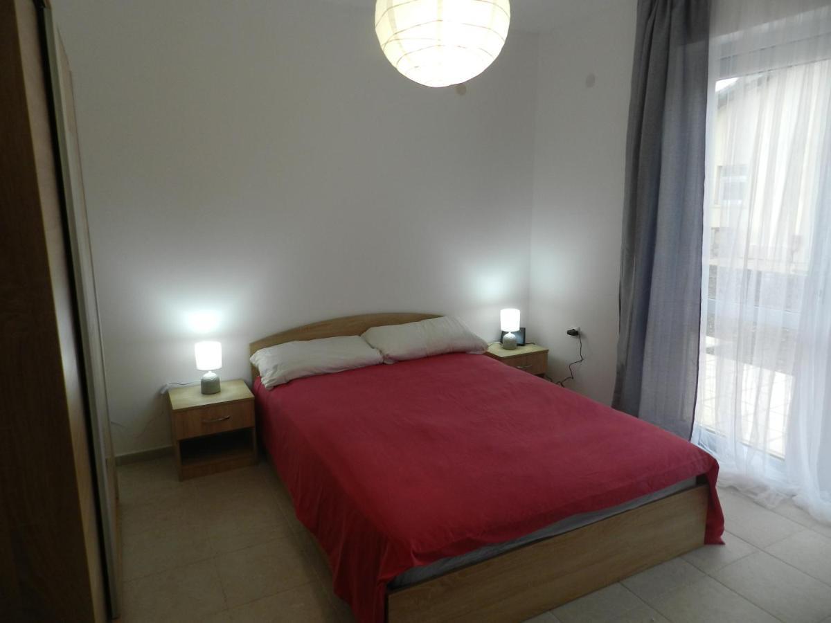 Villa Campo Езерец Екстериор снимка