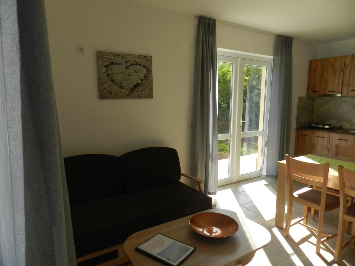 Villa Campo Езерец Екстериор снимка