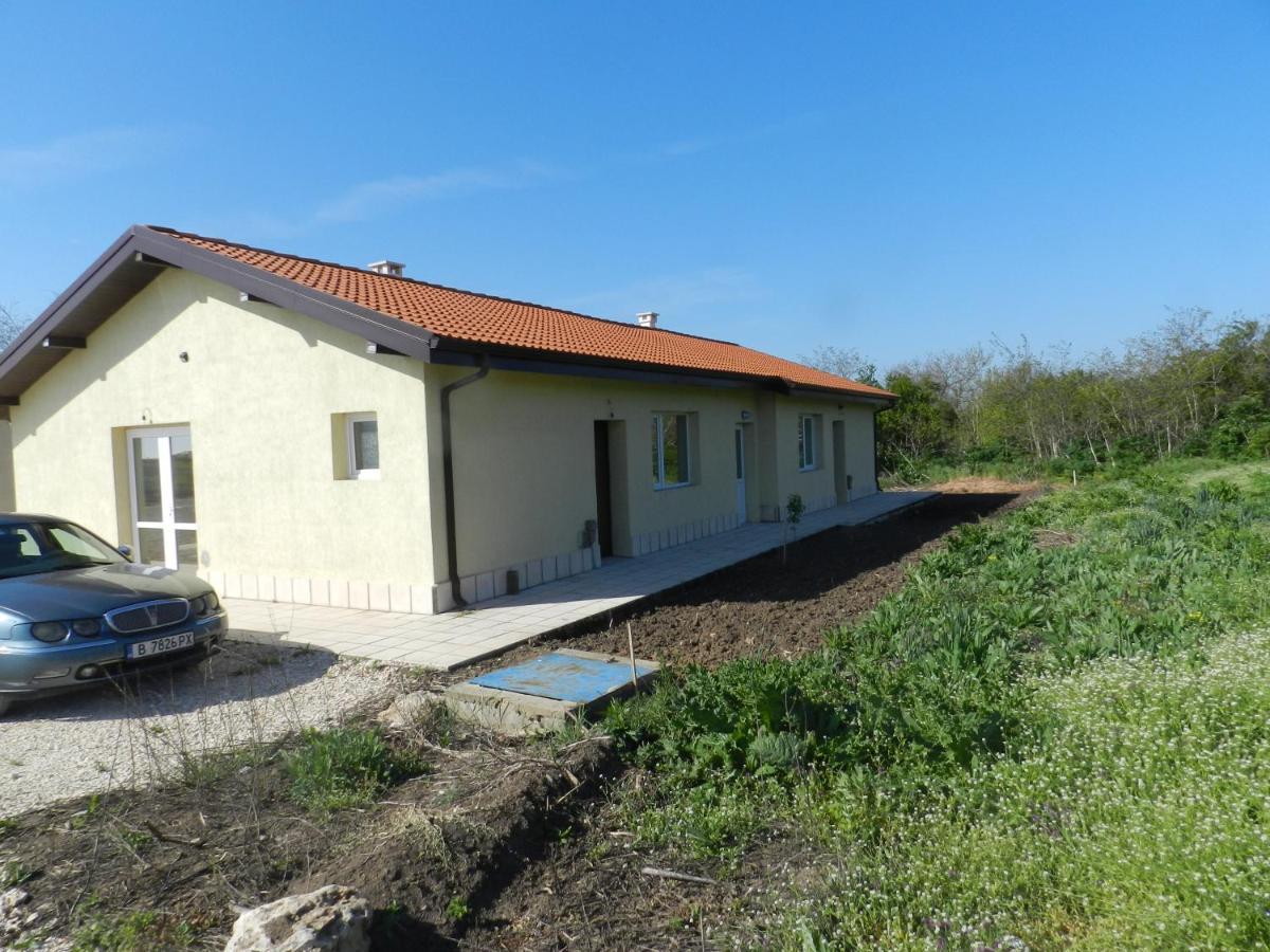 Villa Campo Езерец Екстериор снимка