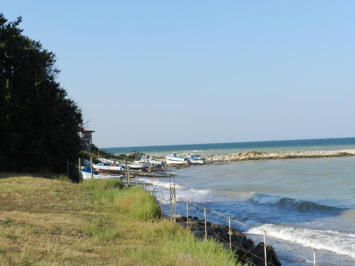 Villa Campo Езерец Екстериор снимка
